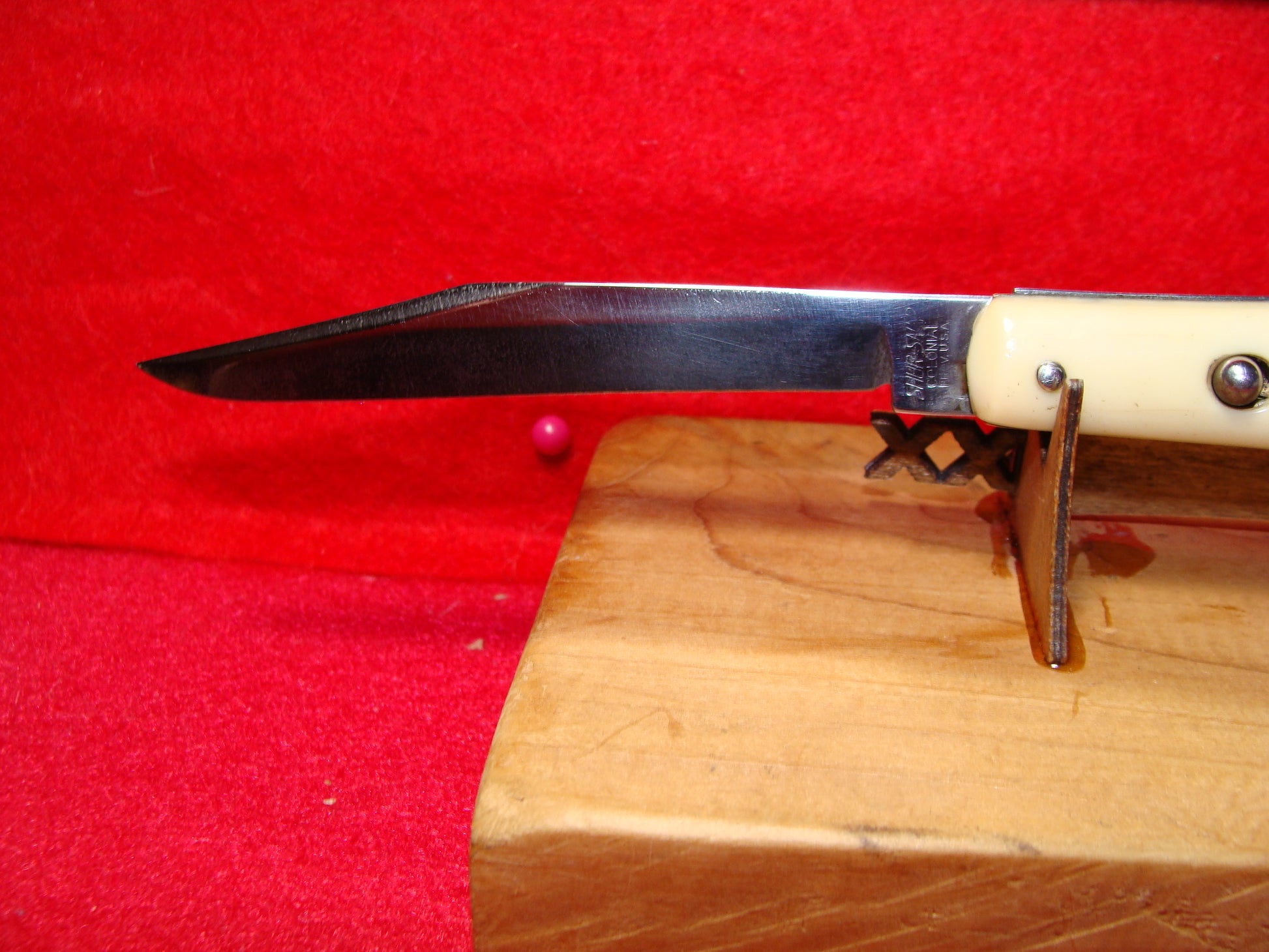 SHUR SNAP COLONIAL KNIFE CO. 1926-56 FISH TAIL 4 VINTAGE AMERICAN AUT –  Latham's Vintage Sales
