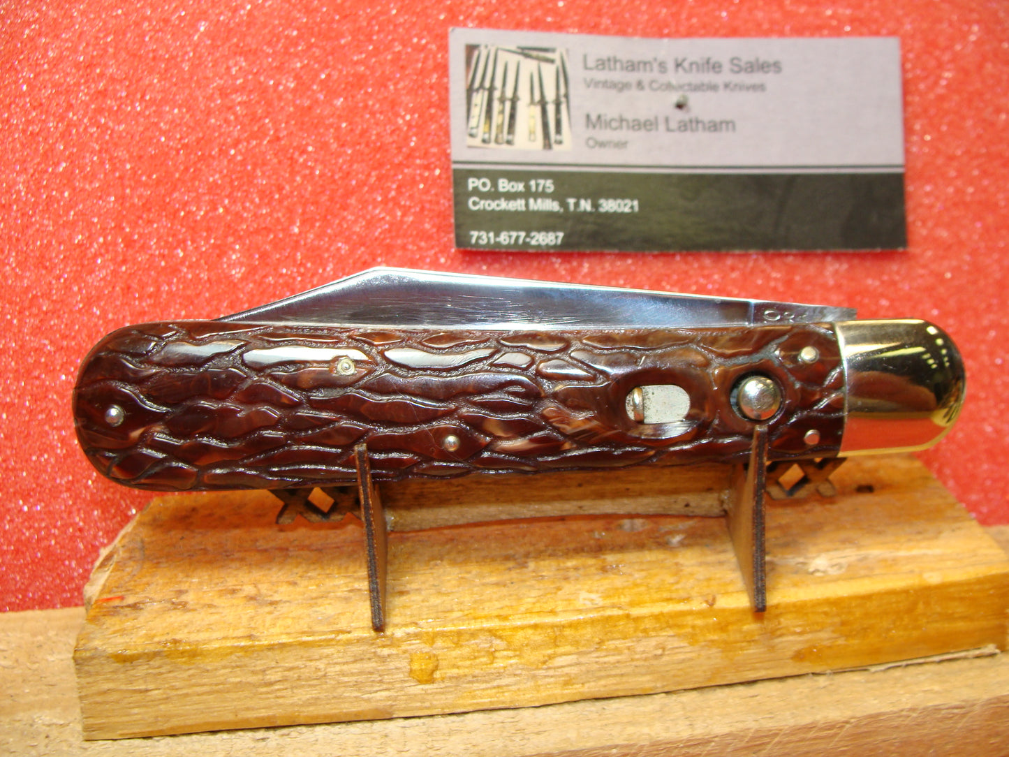 PRESTO GEO. SCHRADE CUT CO. BRIDGEPORT CONN. 1929-56 VINTAGE AMERICAN AUTOMATIC KNIFE 5" HUNTER RED WORM GROOVED HANDLES, ETCH: INDUSTRIAL ALLOY STEEL CLEVELAND, OHIO.