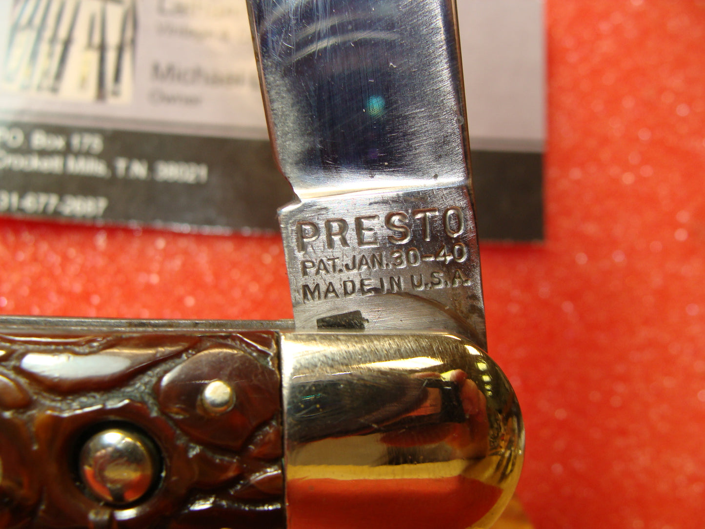 PRESTO GEO. SCHRADE CUT CO. BRIDGEPORT CONN. 1929-56 VINTAGE AMERICAN AUTOMATIC KNIFE 5" HUNTER RED WORM GROOVED HANDLES, ETCH: INDUSTRIAL ALLOY STEEL CLEVELAND, OHIO.