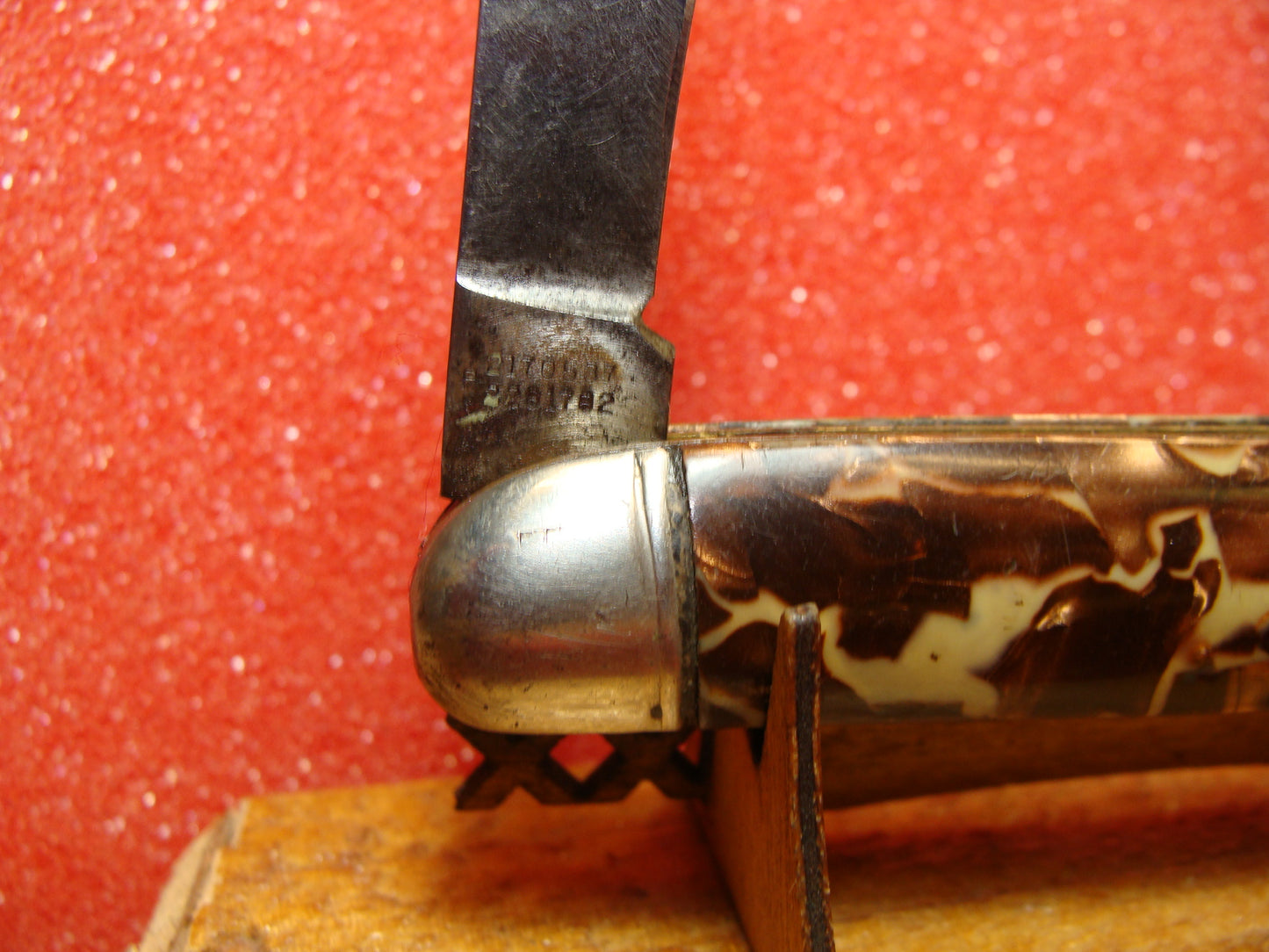 HAMMER BRAND IMPERIAL CUT 1945-55 VINTAGE AMERICAN AUTOMATIC KNIFE 3 1/2" UTILITY JACK SHELL WRAPPED COPPER FLAKE CELLULOID HANDLES