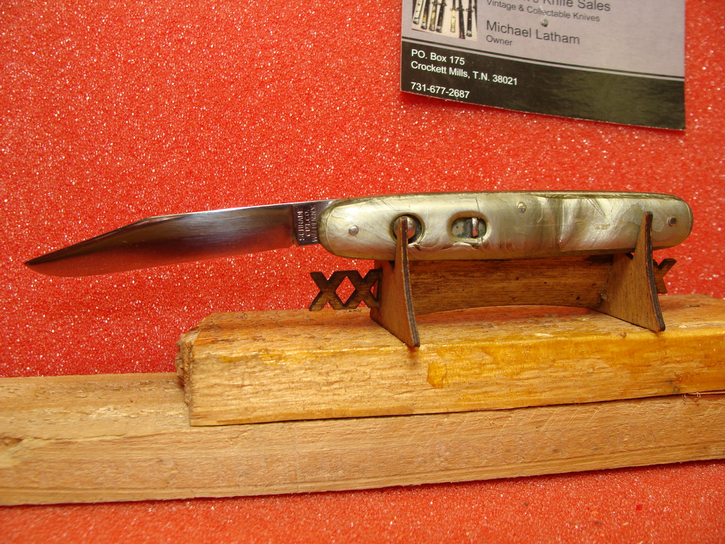 SCHRADE CUT CO. WALDEN NY 1916-46 VINTAGE AMERICAN AUTOMATIC KNIFE 3 3/8" SINGLE BUTTON SMOKED PEARL CELLULOID HANDLES