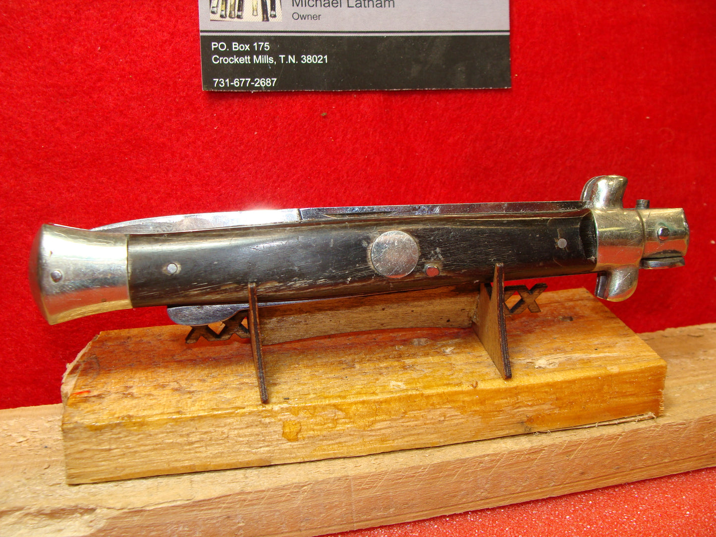 G C CO  ITALY 1958-68 MANUAL OPEN LOCK BACK STILETTO 28 CM ITALIAN MANUAL OPEN KNIFE BUFFALO HORN HANDLES