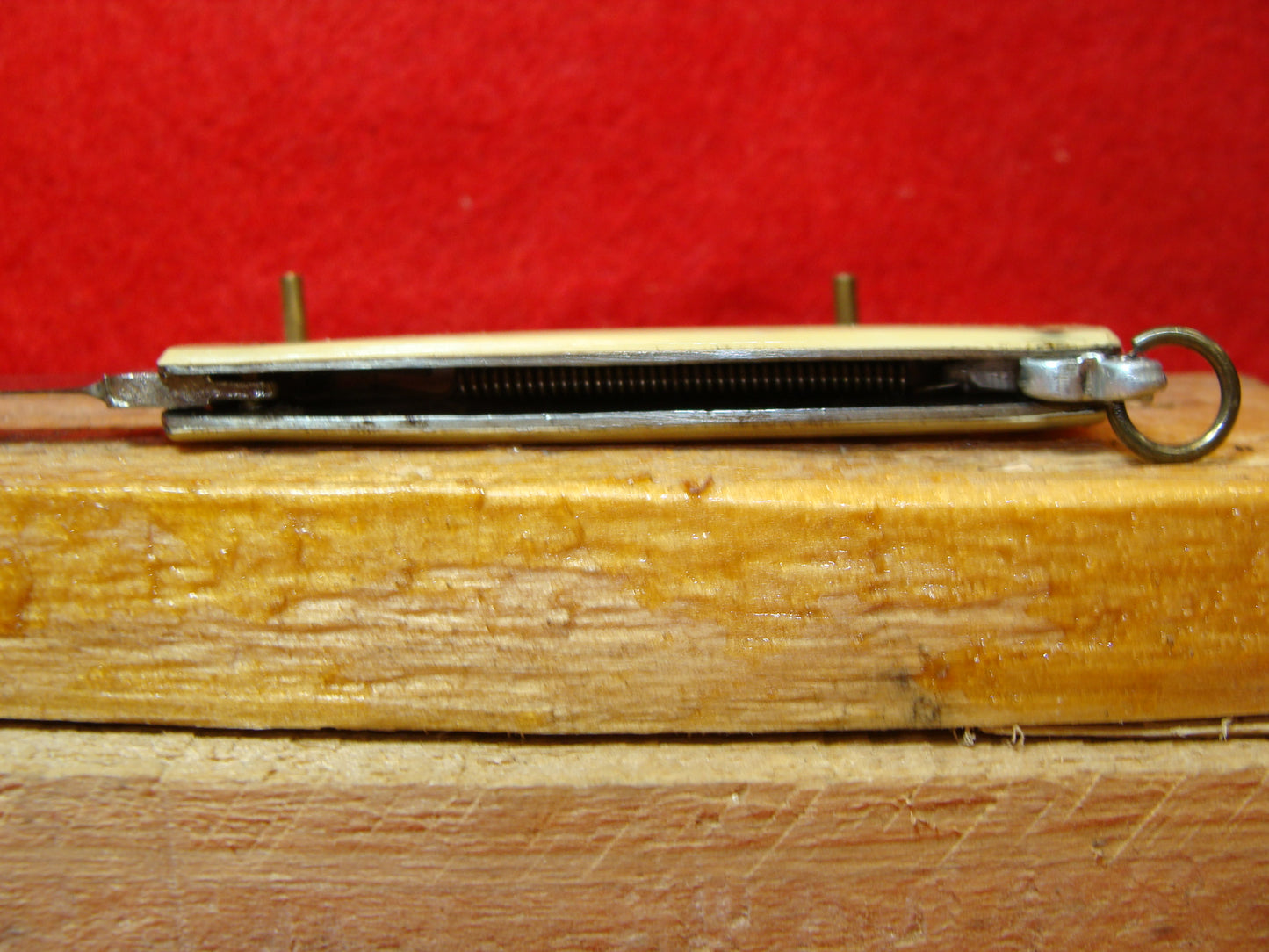 UNSTAMPED "STERILE" BREVETT ITALY 1950-58 PULL TAB ITALIAN AUTOMATIC KNIFE CRACKED ICE CELLULOID HANDLES-ETCH: SORRENTO.