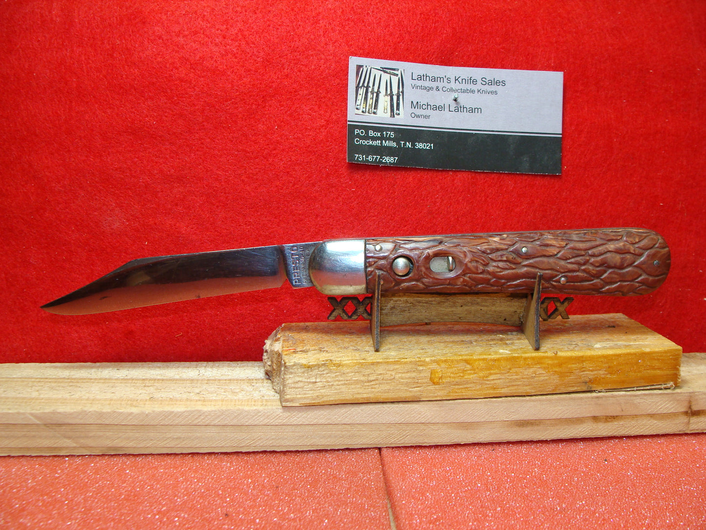 PRESTO GEO. SCHRADE CUTLERY BRIDGEPORT CONN. 1929-56 VINTAGE AMERICAN AUTOMATIC KNIFE 5" RED WORM GROOVED COMPOSITION HANDLES