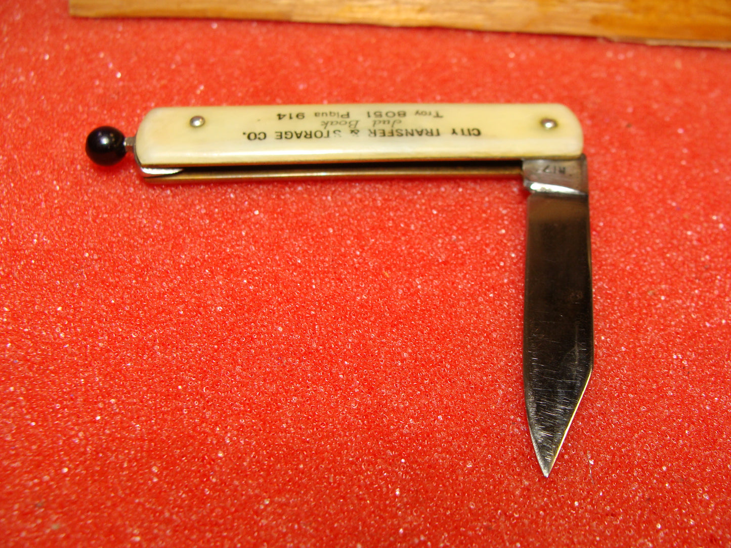 REMINGTON R17 1920-40 VINTAGE AMERICAN AUTOMATIC KNIFE PULL BALL RELEASE WHITE COMPOSITION HANDLES ETCH: CITY TRANSFER & STORAGE CO.