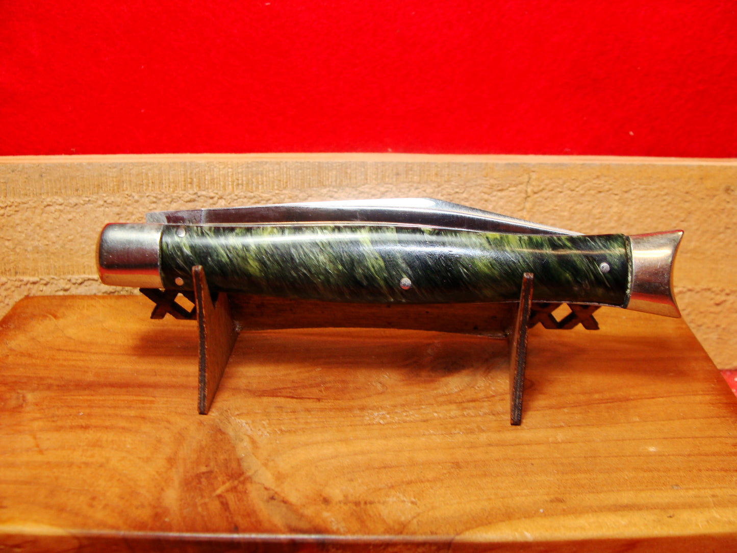 SCHRADE CUTLERY CO. WALDEN NY 1916-46 VINTAGE AMERICAN AUTOMATIC KNIFE 4" FISH TAIL GREEN MARBLE CELLULOID HANDLES