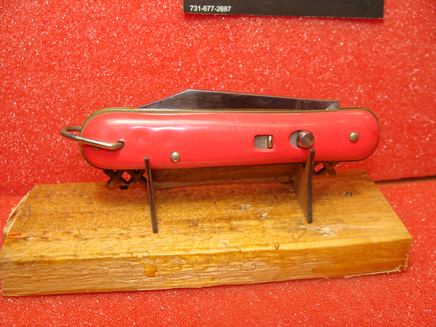 EDGEMASTER USA 1936-56 VINTAGE AMERICAN AUTOMATIC KNIFE 4 1/8" PARATROOPER PINK COMPOSITION HANDLES