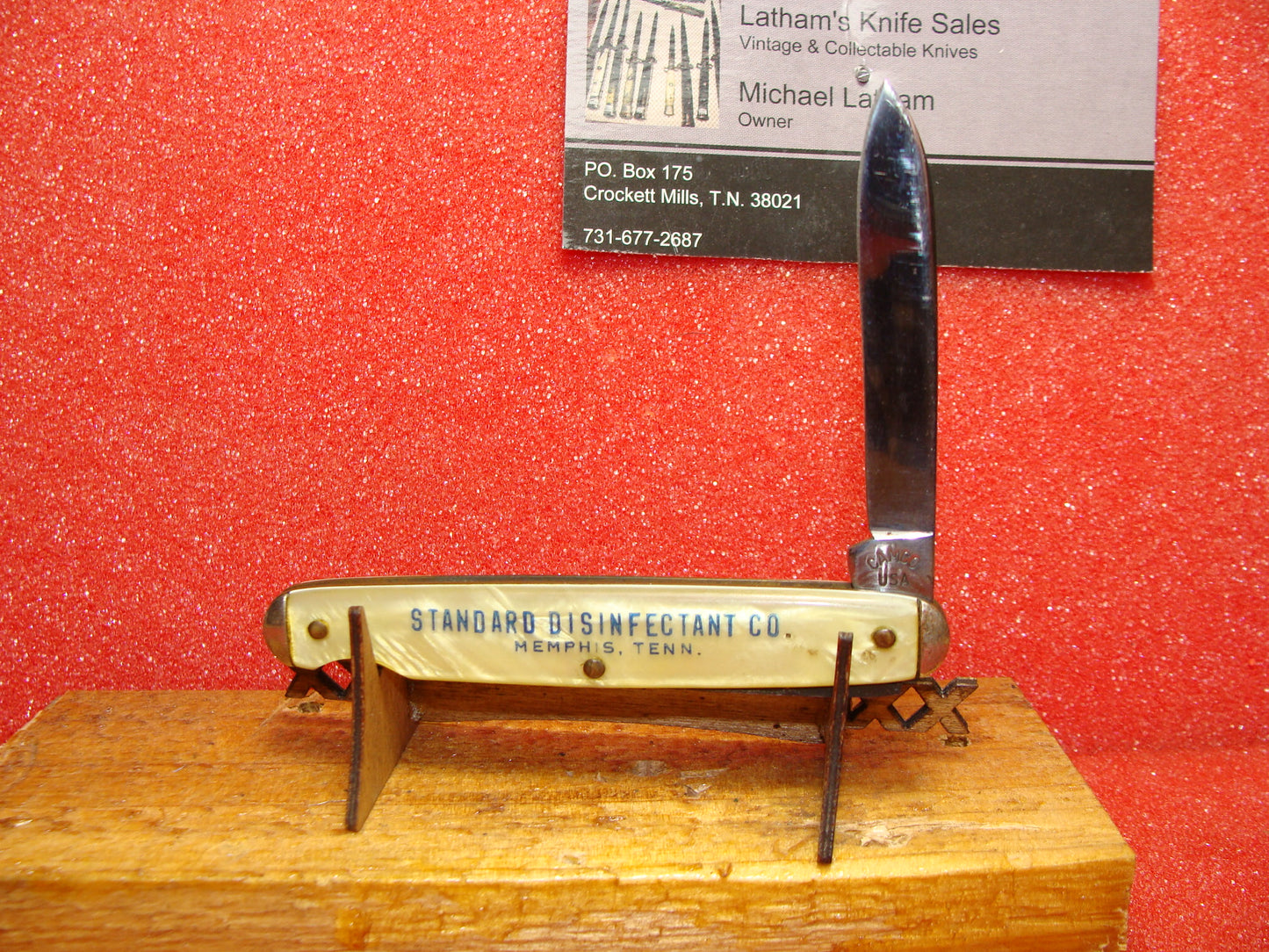 CAMCO CAMILLUS CUTLERY CO. 1940-46 VINTAGE AMERICAN AUTOMATIC KNIFE 3 1/8" SINGLE BLADE LOCK RELEASE CRACKED ICE CELLULOID HANDLES ETCHED: MEMPHIS TN. STANDARD DISINFECTANT CO.