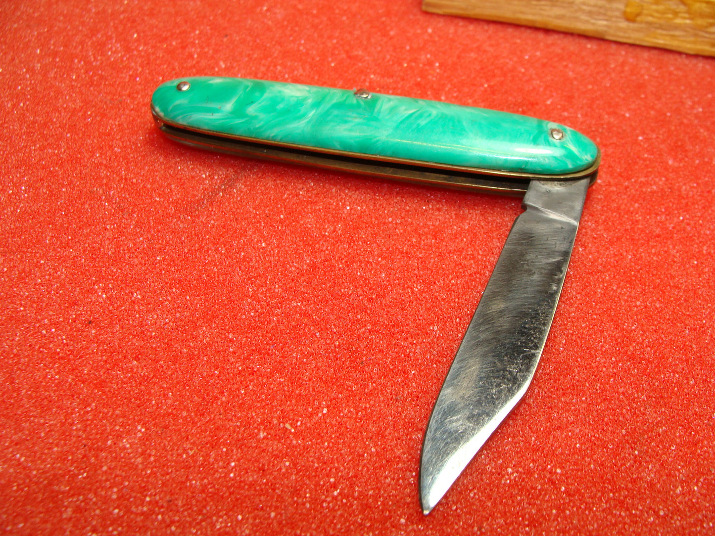 EDGEMASTER USA 1936-56 VINTAGE AMERICAN AUTOMATIC KNIFE 3 1/2" CIGAR JACK SINGLE GREEN/WHITE SWIRL COMPOSITION HANDLES