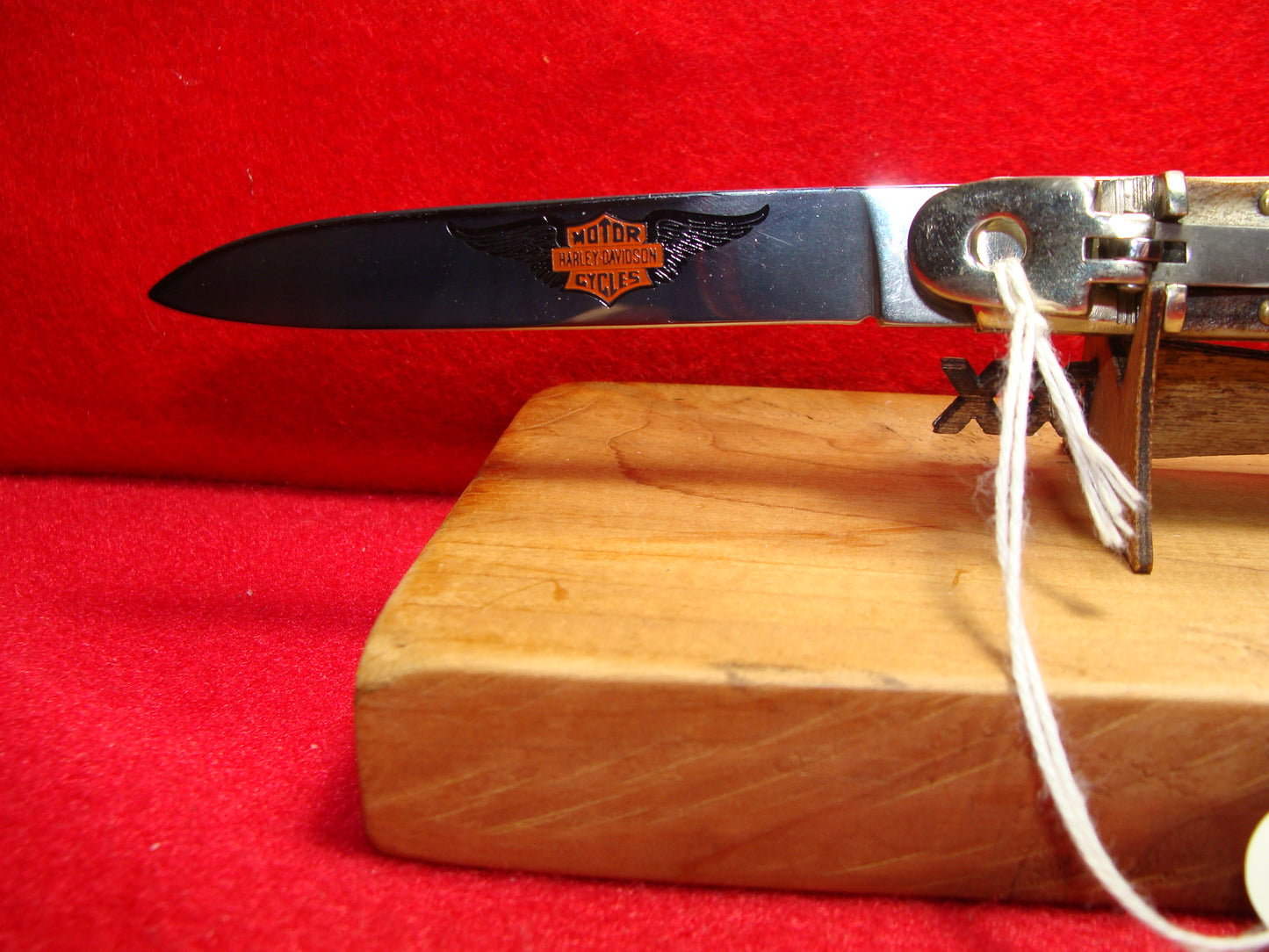 HUBERTUS GERMANY 1990-99 HARLEY DAVIDSON LEVER AUTOMATIC 11 CM SLIM GERMAN AUTOMATIC KNIFE STAG HANDLES