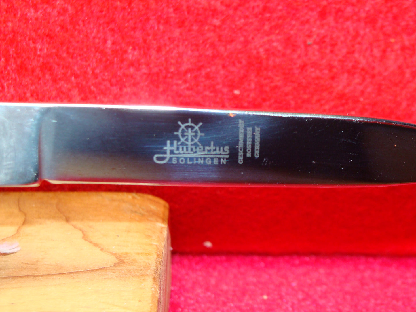 HUBERTUS GERMANY 1990-99 HARLEY DAVIDSON LEVER AUTOMATIC 11 CM SLIM GERMAN AUTOMATIC KNIFE STAG HANDLES