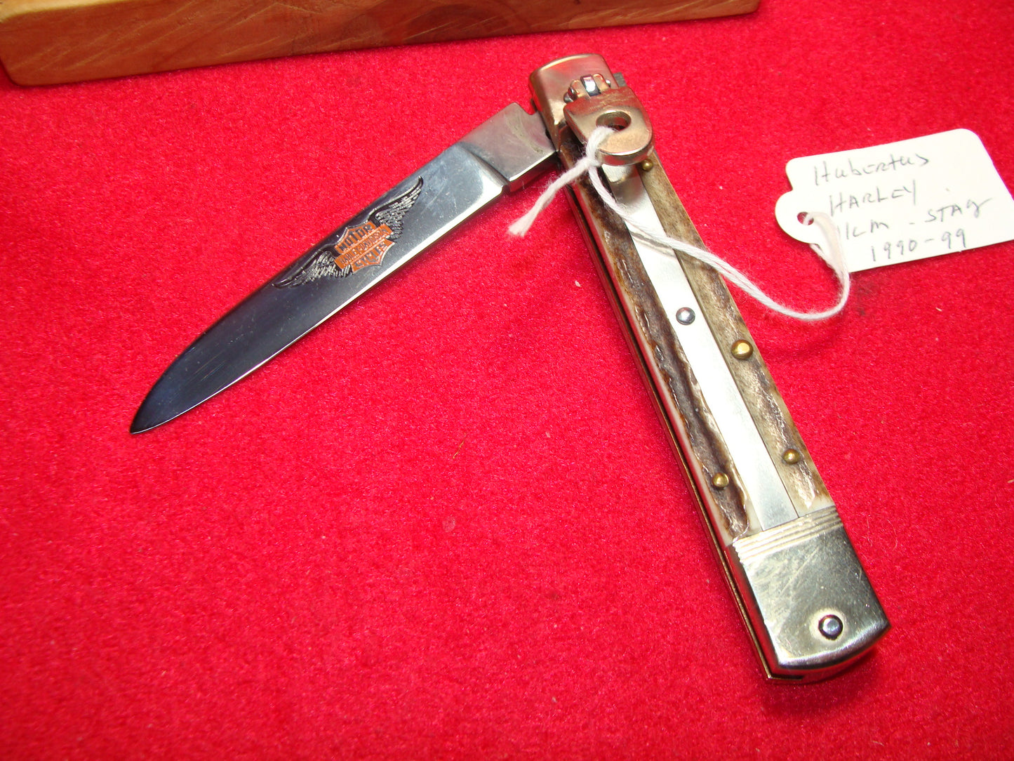 HUBERTUS GERMANY 1990-99 HARLEY DAVIDSON LEVER AUTOMATIC 11 CM SLIM GERMAN AUTOMATIC KNIFE STAG HANDLES