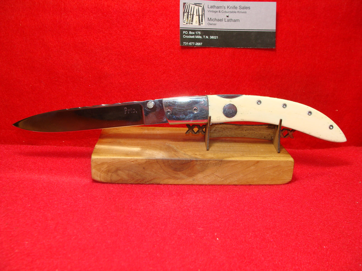 B.C.K. PROTO BUTTON RELEASE CUSTOM AUTOMATIC KNIFE SMOOTH WHITE BONE HANDLES