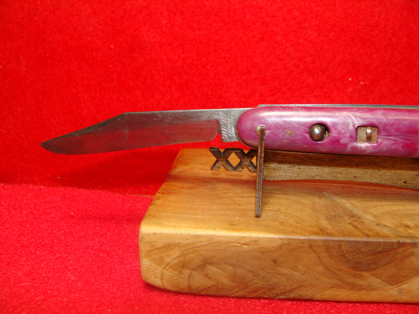 SHUR SNAP COLONIAL KNIFE CO. 1926-56 CIGAR JACK 3 1/2" VINTAGE AMERICAN AUTOMATIC KNIFE PURPLE SWIRL COMPOSITION HANDLES