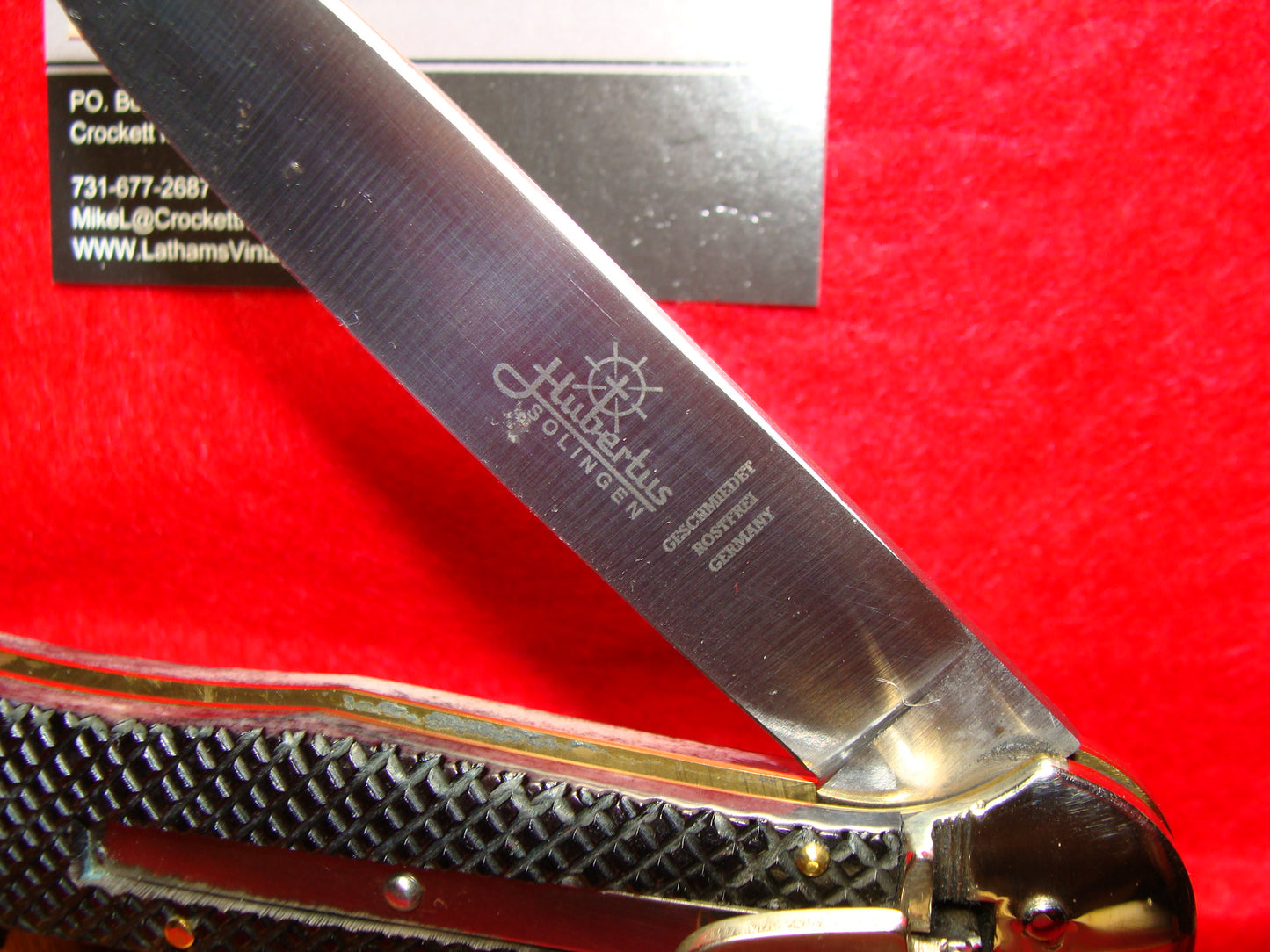 HUBERTUS CUTLERY SOLINGEN GERMANY 2004 LEVER AUTOMATIC LARGE GERMAN AUTOMATIC KNIFE PURPLE CHECKERED BONE HANDLES