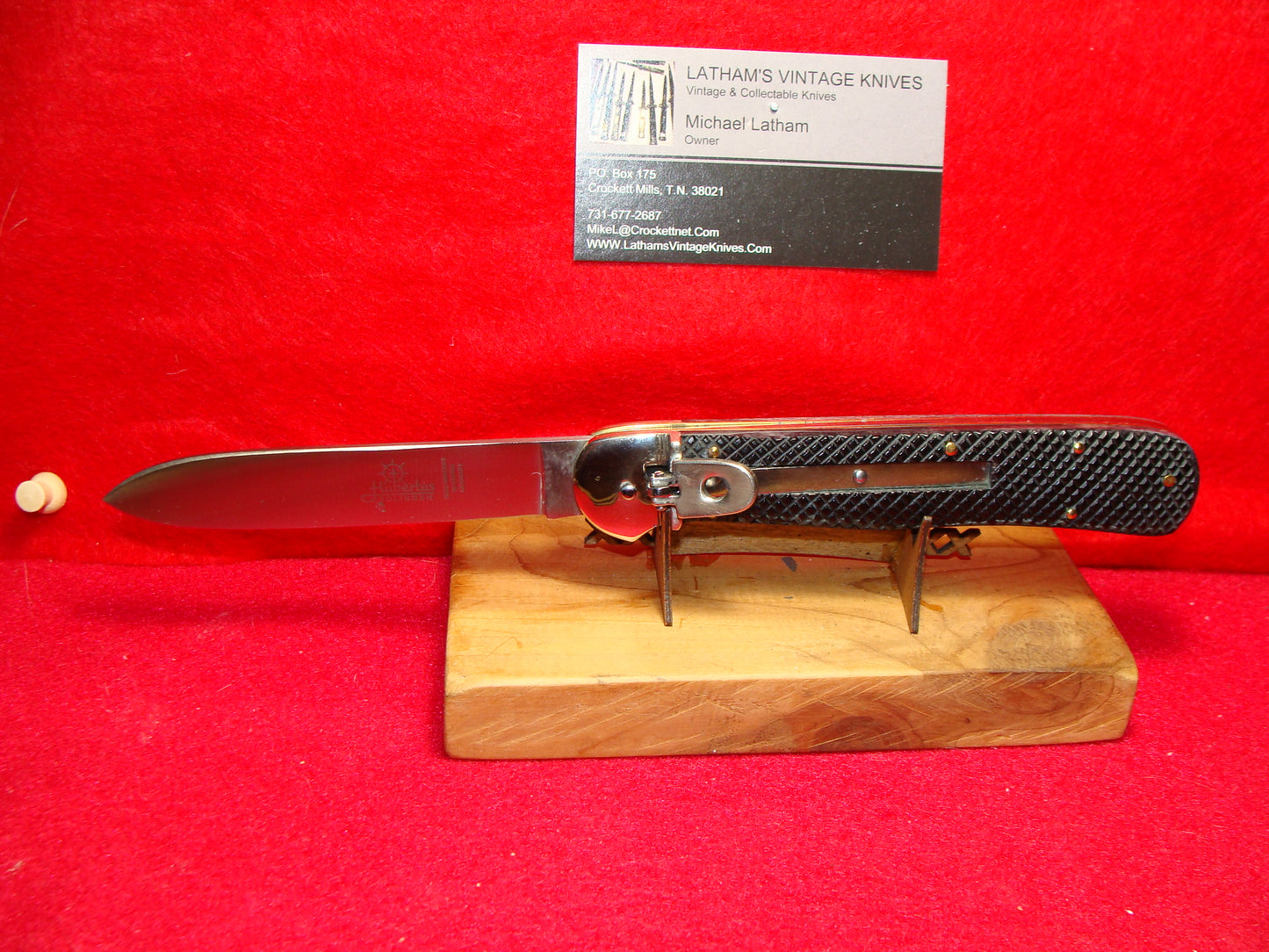 HUBERTUS CUTLERY SOLINGEN GERMANY 2004 LEVER AUTOMATIC LARGE GERMAN AUTOMATIC KNIFE PURPLE CHECKERED BONE HANDLES