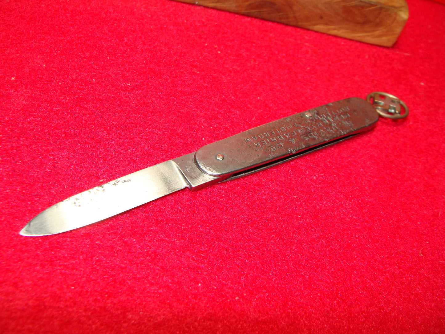 D. HERDER OHLICS 1930-39 GERMAN BODY RELEASE RING TWIST "SWASTIKA" GERMAN AUTOMATIC KNIFE ALL METAL