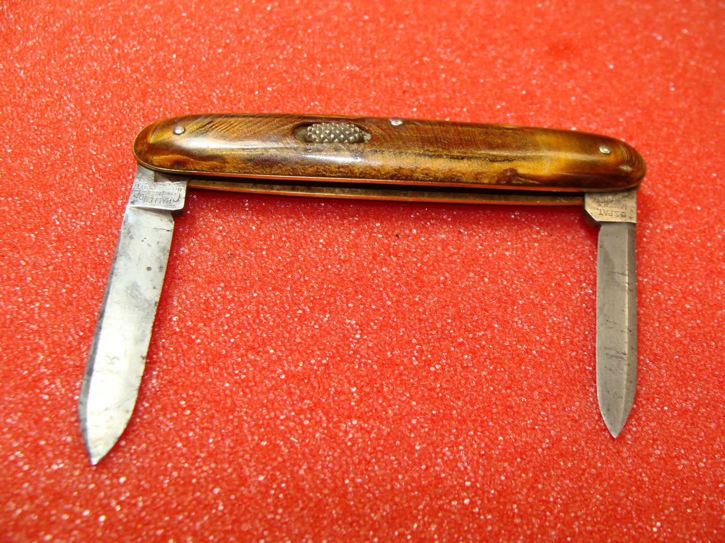 CHALLENGE CUTLERY CO. FLY LOCK KNIFE CO. 1918-23 AMERICAN AUTOMATIC KNIFE 3 3/8" DOUBLE BUTTON COPPER COLOR CELLULOID HANDLES