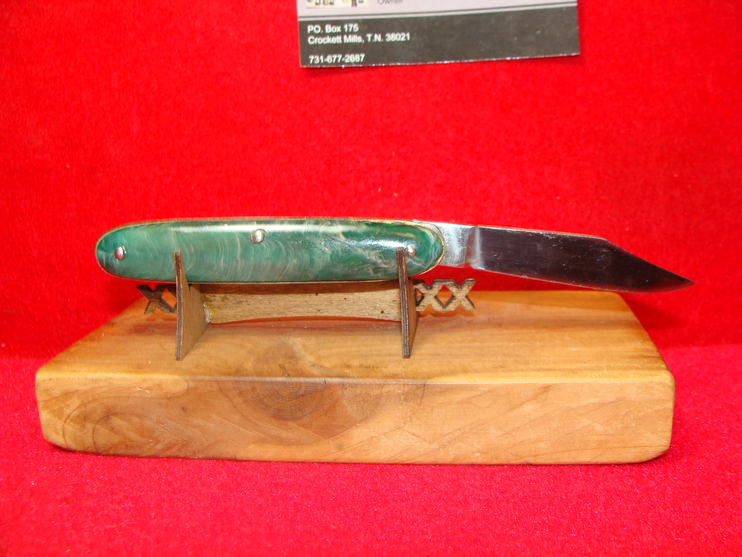 EDGEMASTER USA 1936-56 CIGAR JACK 3 1/2" VINTAGE AMERICAN AUTOMATIC KNIFE GREEN WITH WHITE SWIRL COMPOSITION HANDLES