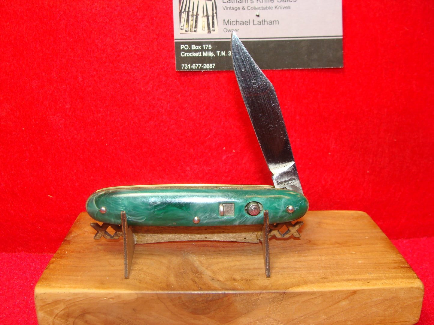 EDGEMASTER USA 1936-56 CIGAR JACK 3 1/2" VINTAGE AMERICAN AUTOMATIC KNIFE GREEN WITH WHITE SWIRL COMPOSITION HANDLES