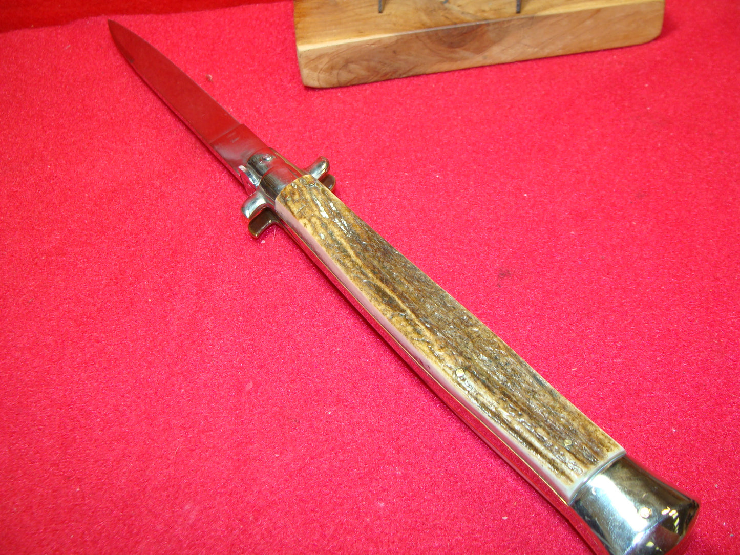 ROSTFREI ITALY 1962-68 TRANSITION SWIVEL BOLSTER STILETTO 33 CM ITALIAN AUTOMATIC KNIFE STAG HANDLES