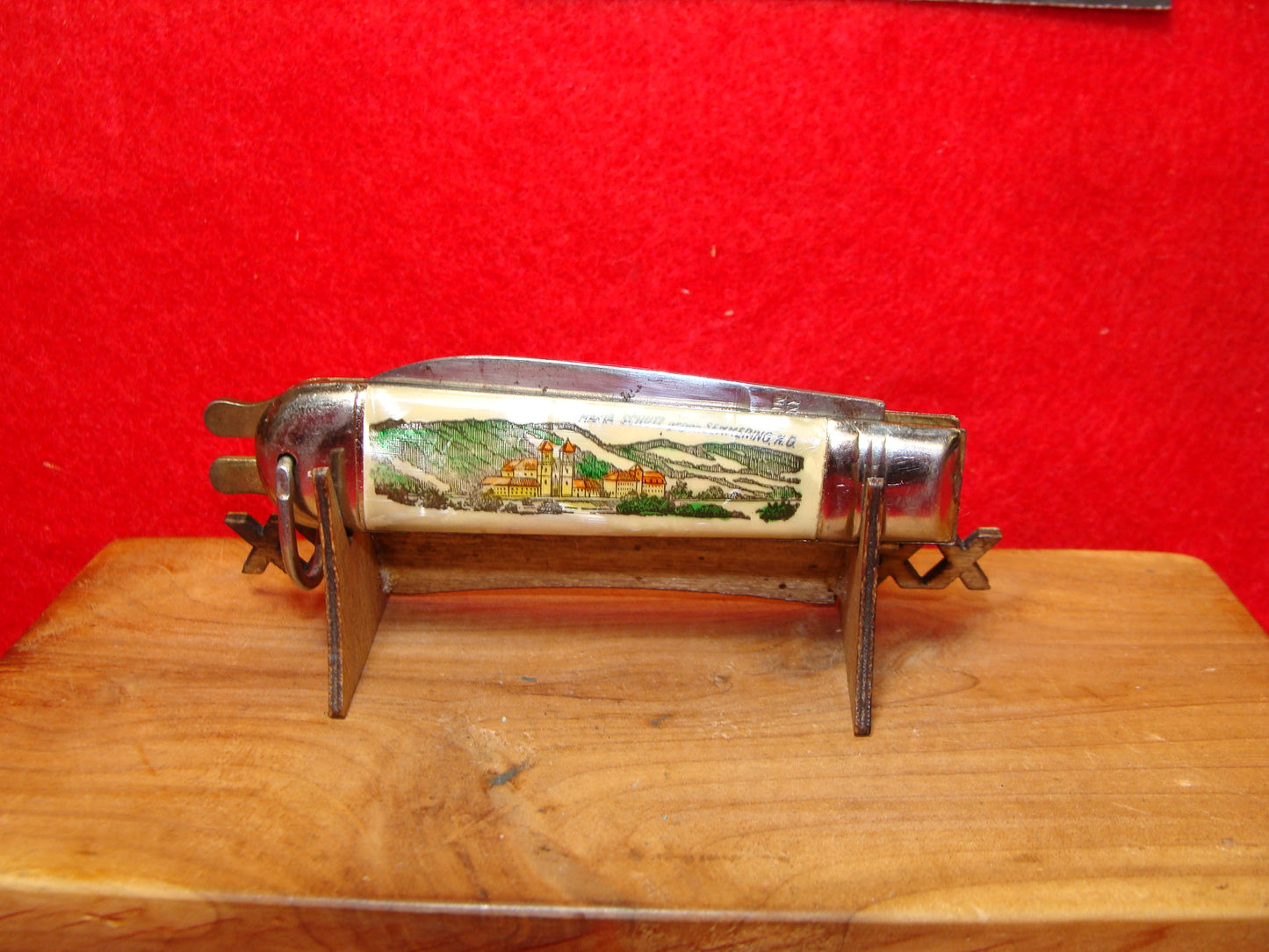 MADE IN GERMANY B.PA FOREIGN PAT. PEND. 1950-59 TAP RELEASE JACK KNIFE GERMAN AUTOMATIC KNIFE PICTURE ART SHELL WRAP HANDLES