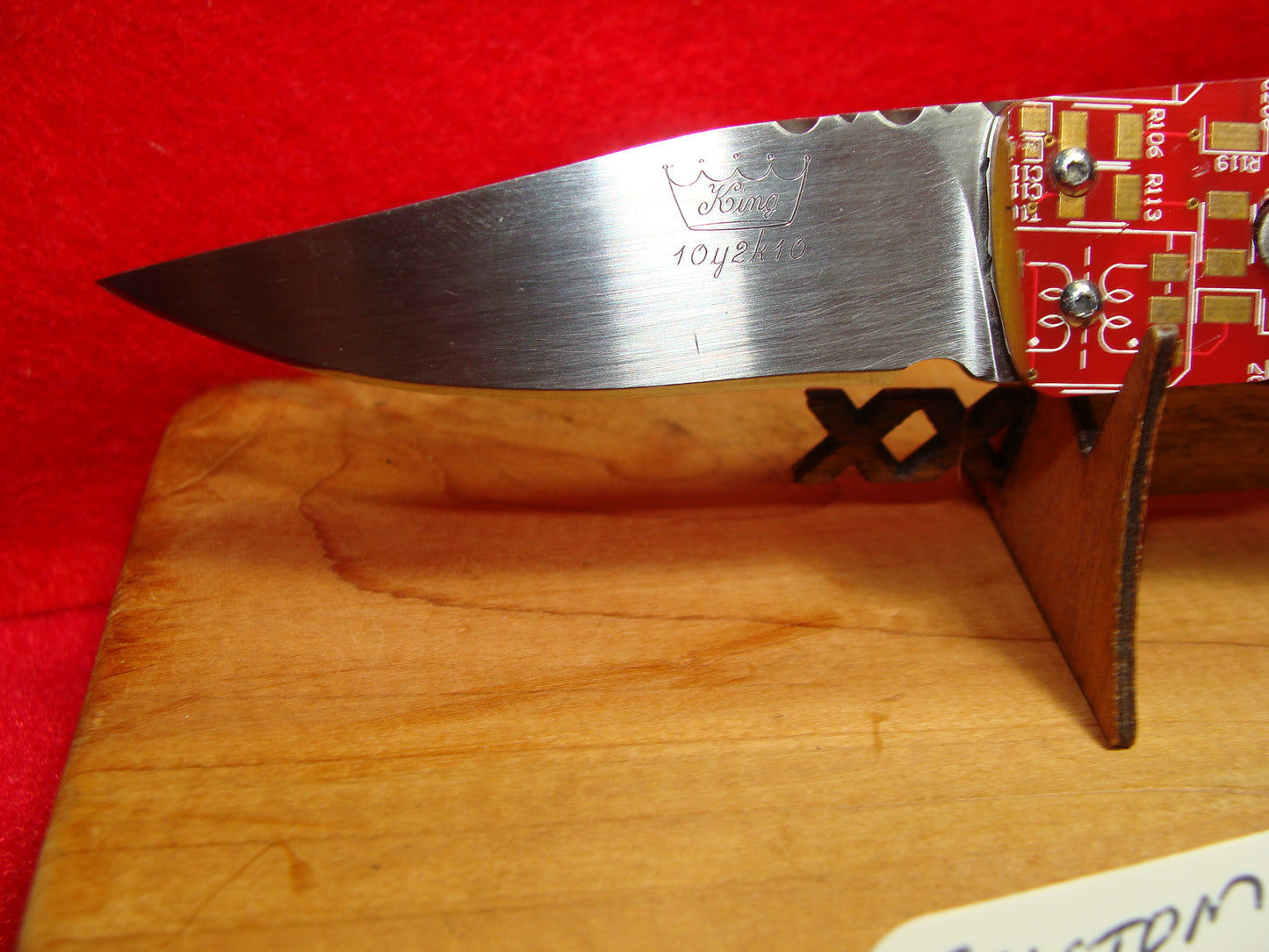 KING CUSTOM KNIFE 2010 FLORIDA CUSTOM AUTOMATIC KNIFE RED CIRCUIT BOARD HANDLES