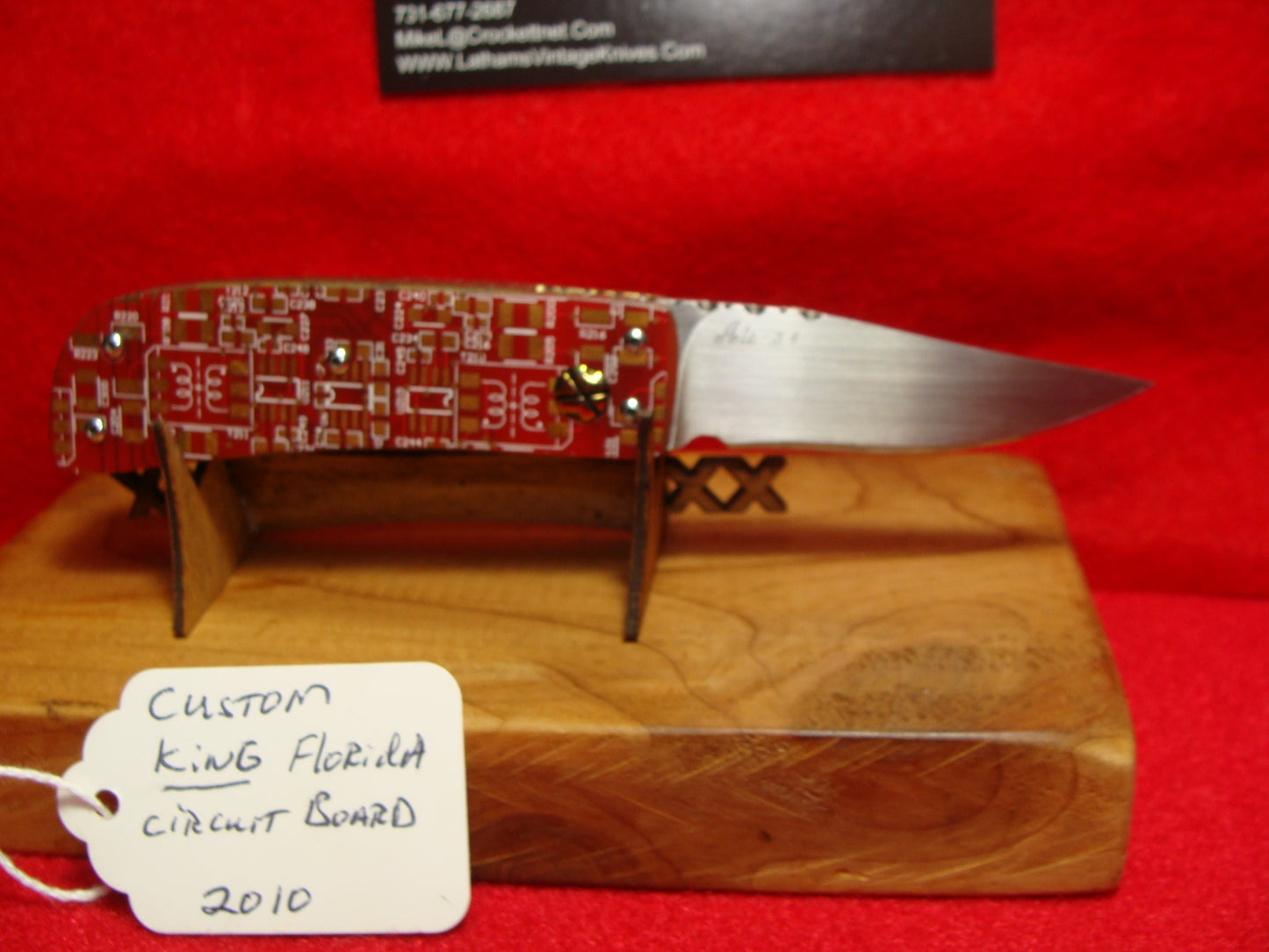 KING CUSTOM KNIFE 2010 FLORIDA CUSTOM AUTOMATIC KNIFE RED CIRCUIT BOARD HANDLES