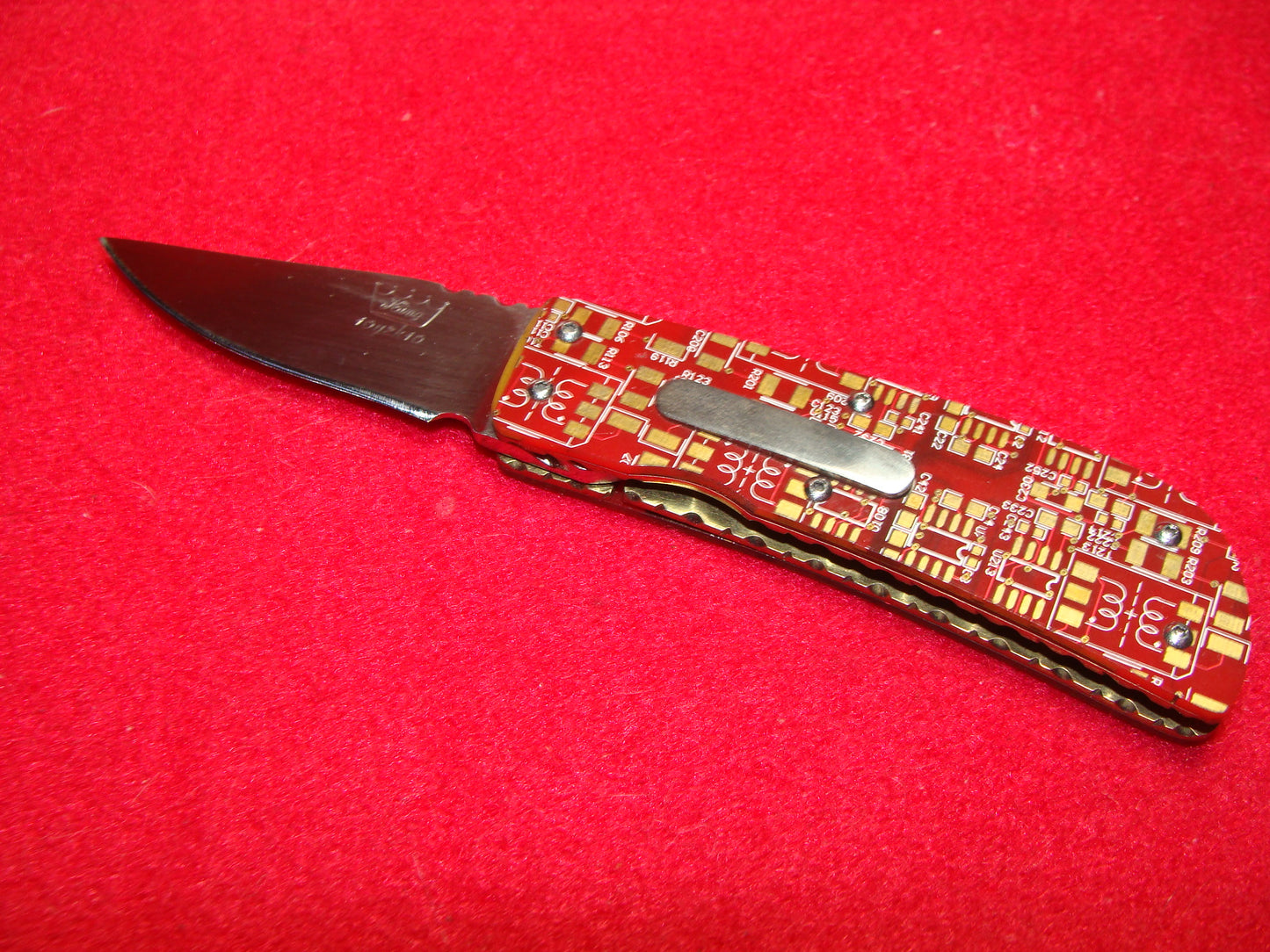 KING CUSTOM KNIFE 2010 FLORIDA CUSTOM AUTOMATIC KNIFE RED CIRCUIT BOARD HANDLES