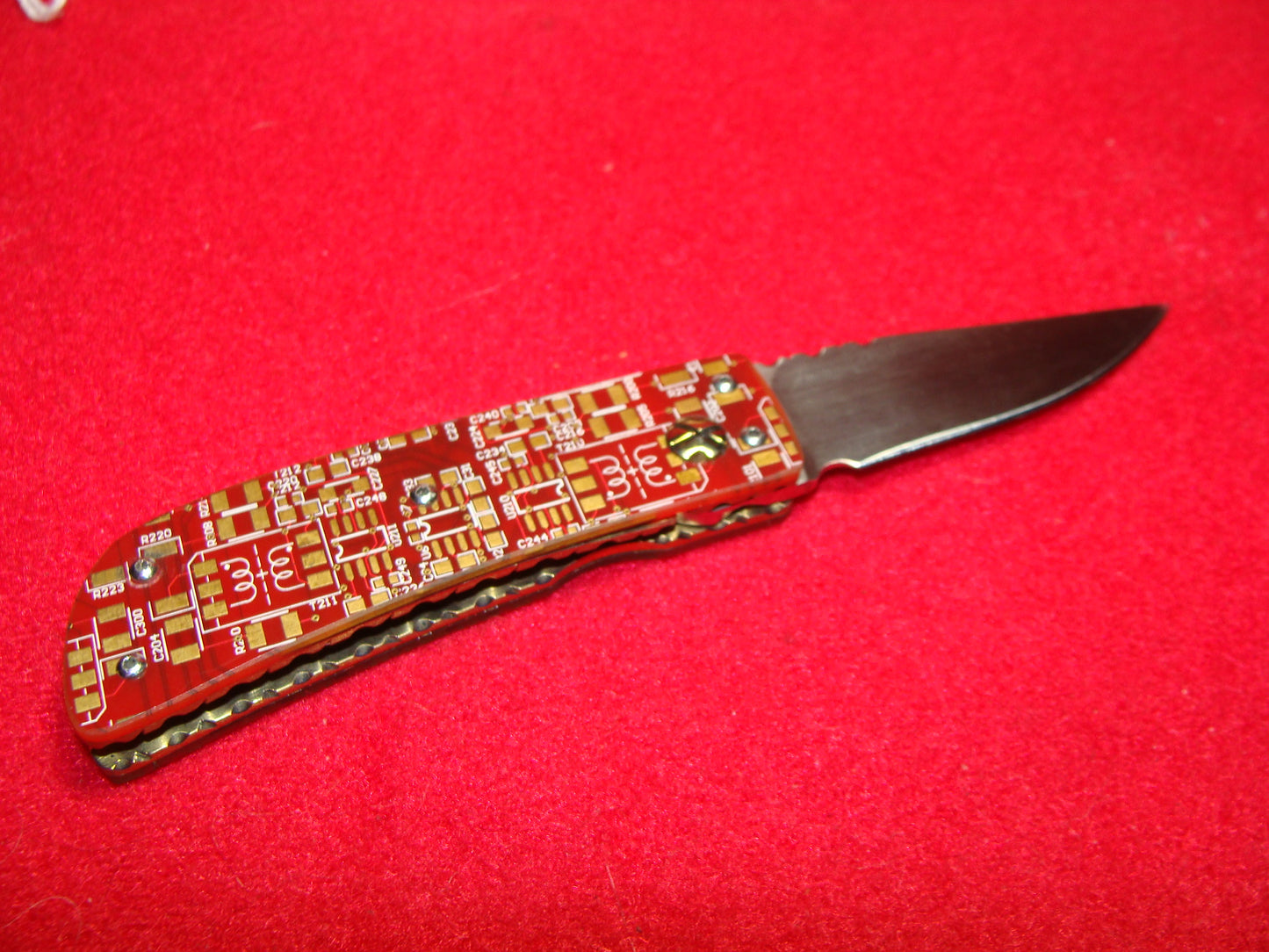 KING CUSTOM KNIFE 2010 FLORIDA CUSTOM AUTOMATIC KNIFE RED CIRCUIT BOARD HANDLES