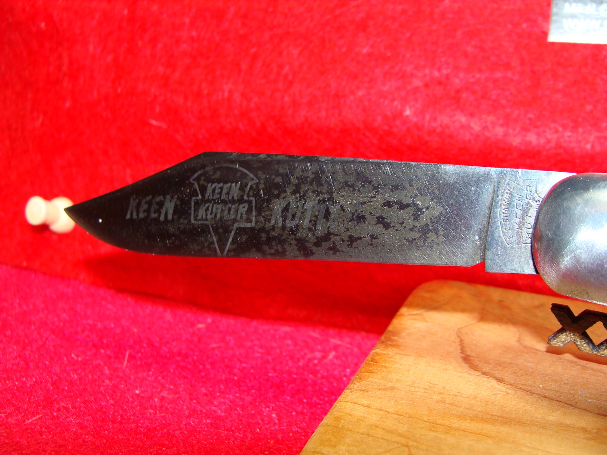 https://lathams-vintage-knives.myshopify.com/cdn/shop/products/saturdayknives206_1946x.jpg?v=1676261055