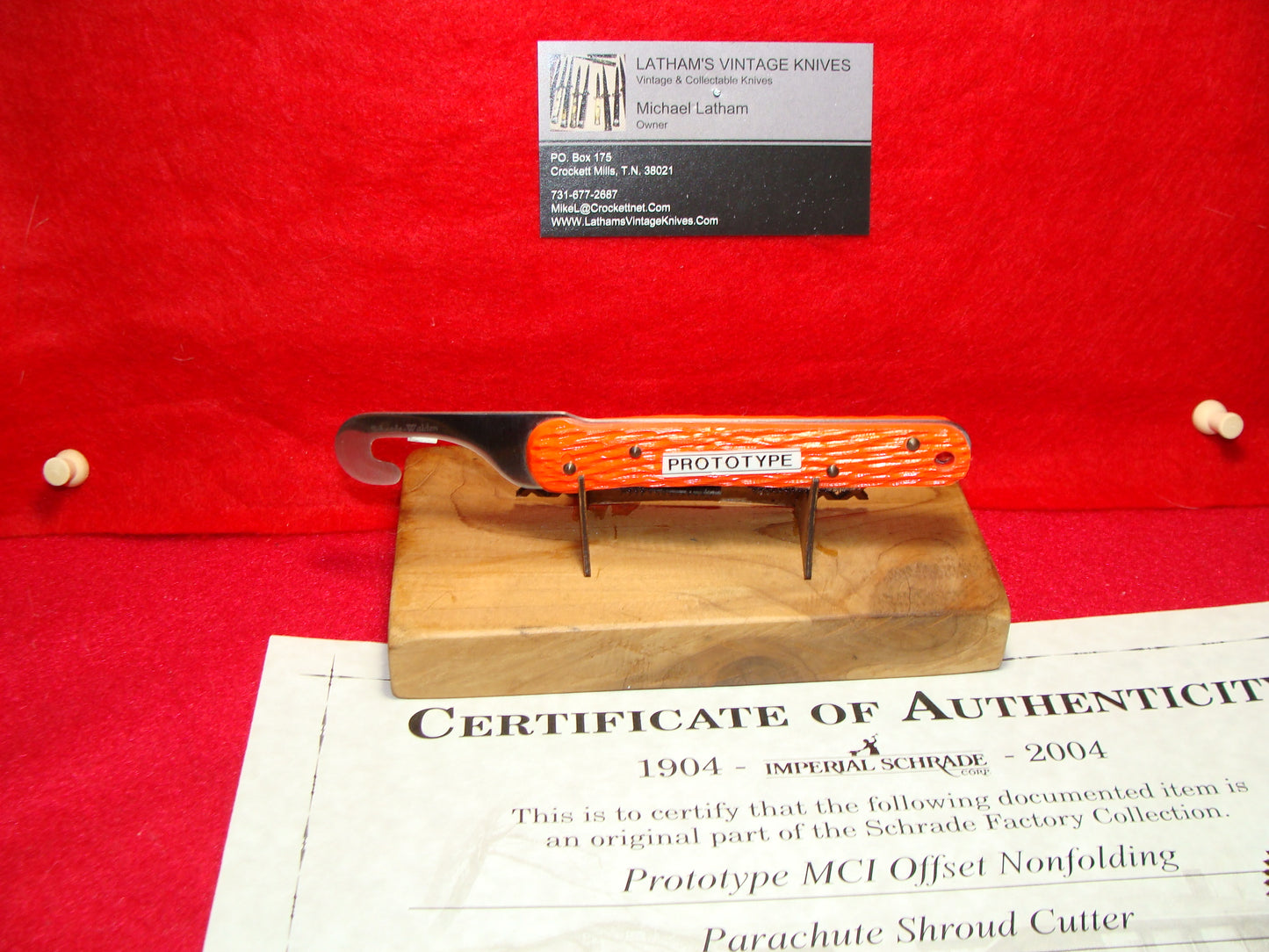 SCHRADE WALDEN NY 1946-76 PROTOTYPE MC1 OFFSET NON FOLDING PARACHUTE SHROUD CUTTER NON AUTOMATIC KNIFE MILITARY ORANGE DELRIN HANDLES PART OF THE SCHRADE FACTORY COLLECTION