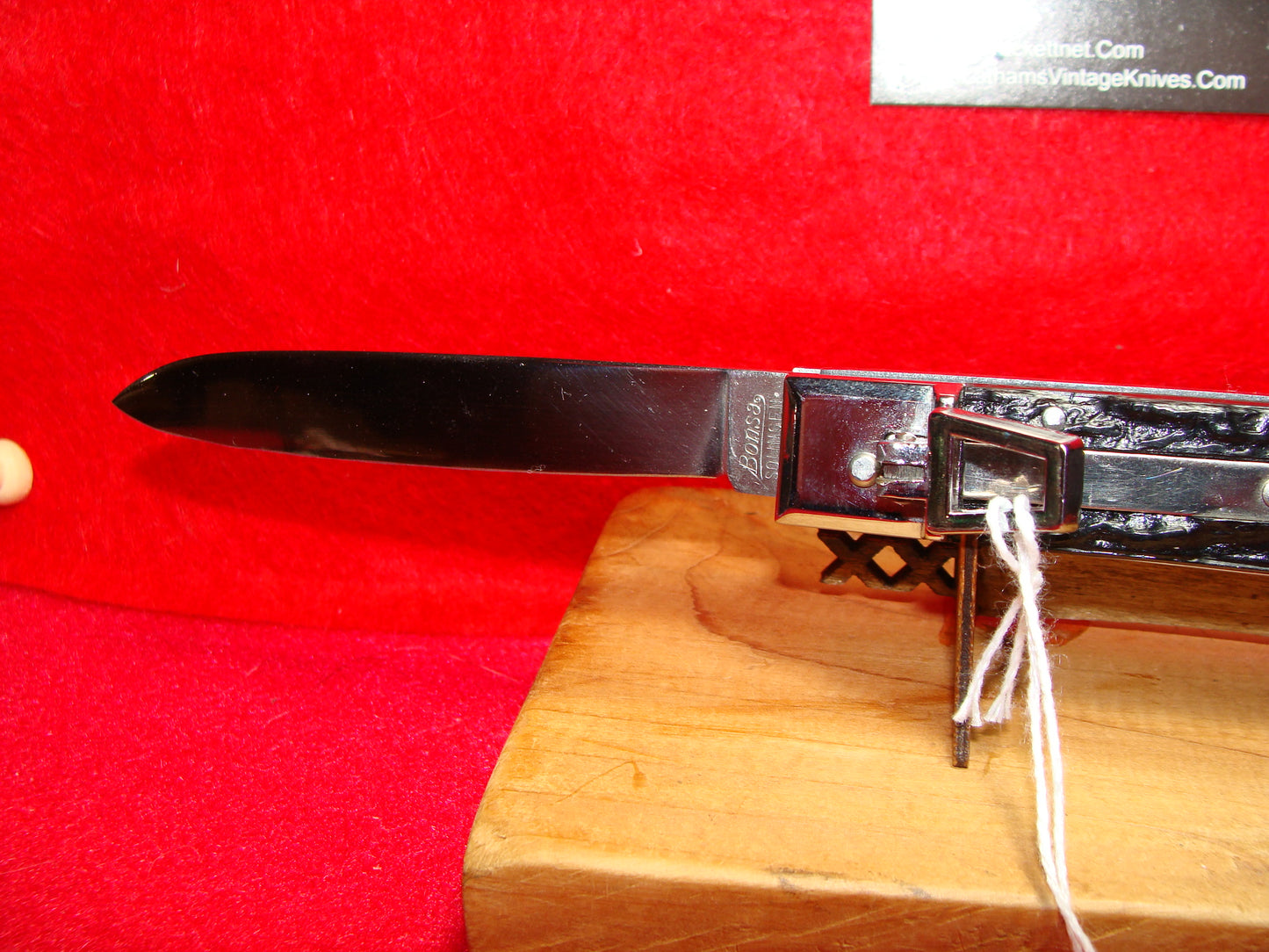 BONSA SOLINGEN GERMANY 1960-72 LEVER AUTOMATIC 11 CM SLIM GERMAN AUTOMATIC KNIFE BLACK IMITATION HANDLES