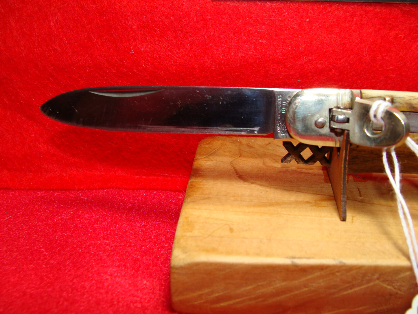 WEIDMANNSHEIL SOLINGEN GERMANY 1950-65 LEVER AUTOMATIC 10 CM GERMAN AUTOMATIC KNIFE STAG HANDLES